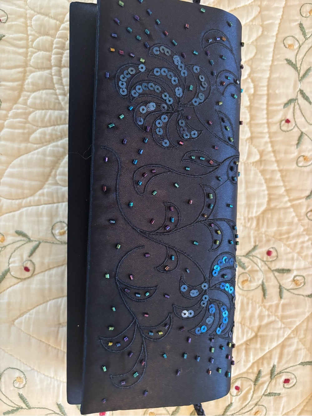 Embellished Navy Blue Sequined Evening Clutch